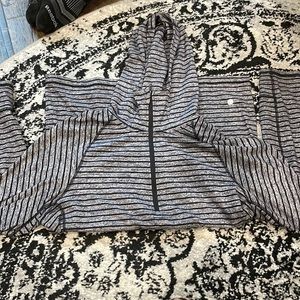 Lululemon pullover